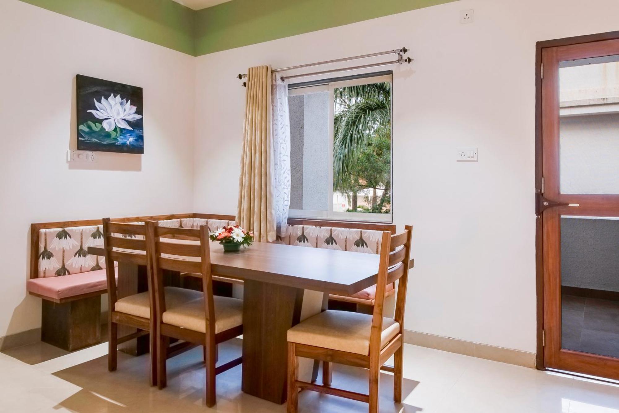 Sterling Stolen Heaven Lonavala Hotel Ruang foto