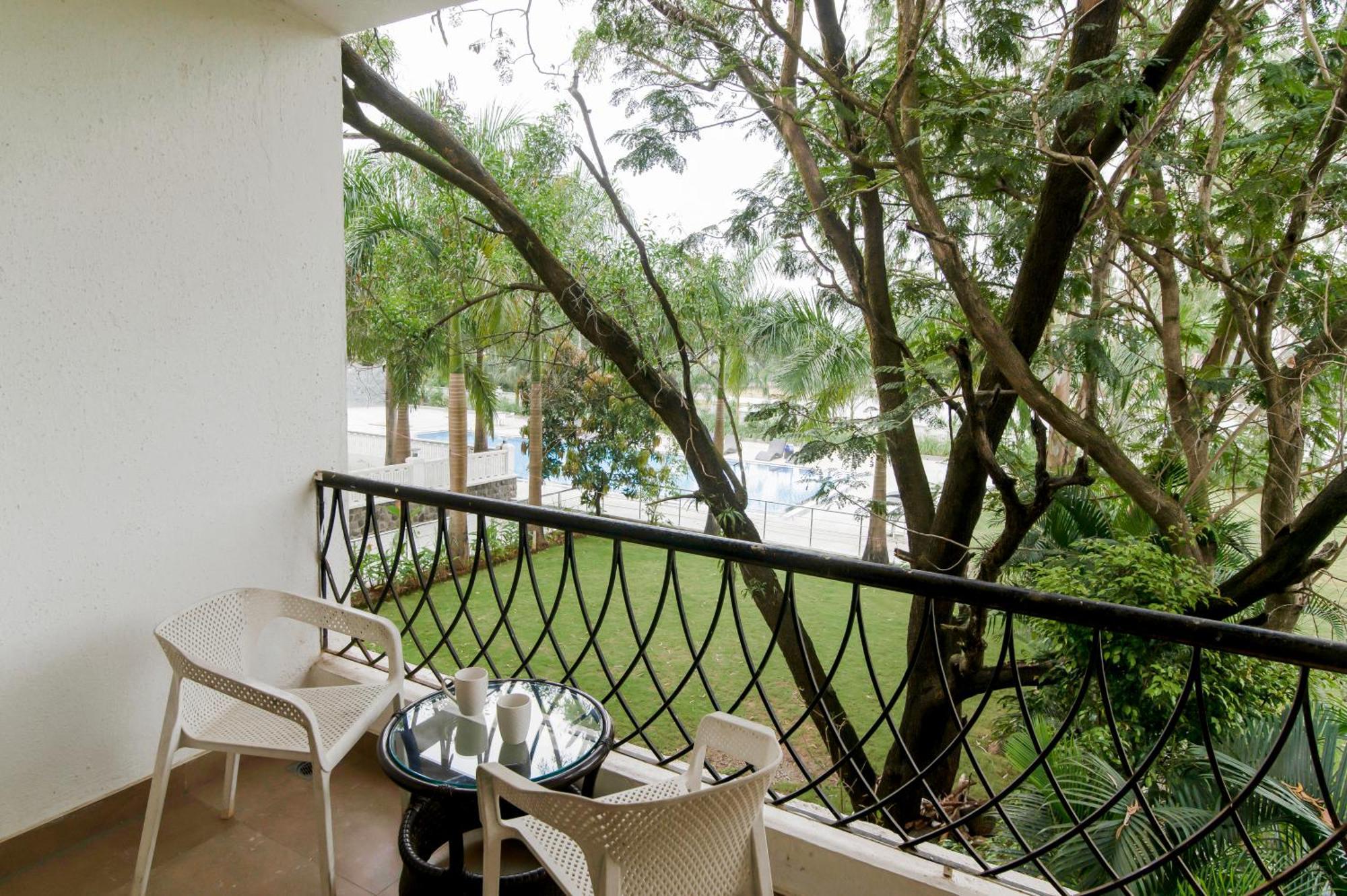 Sterling Stolen Heaven Lonavala Hotel Ruang foto