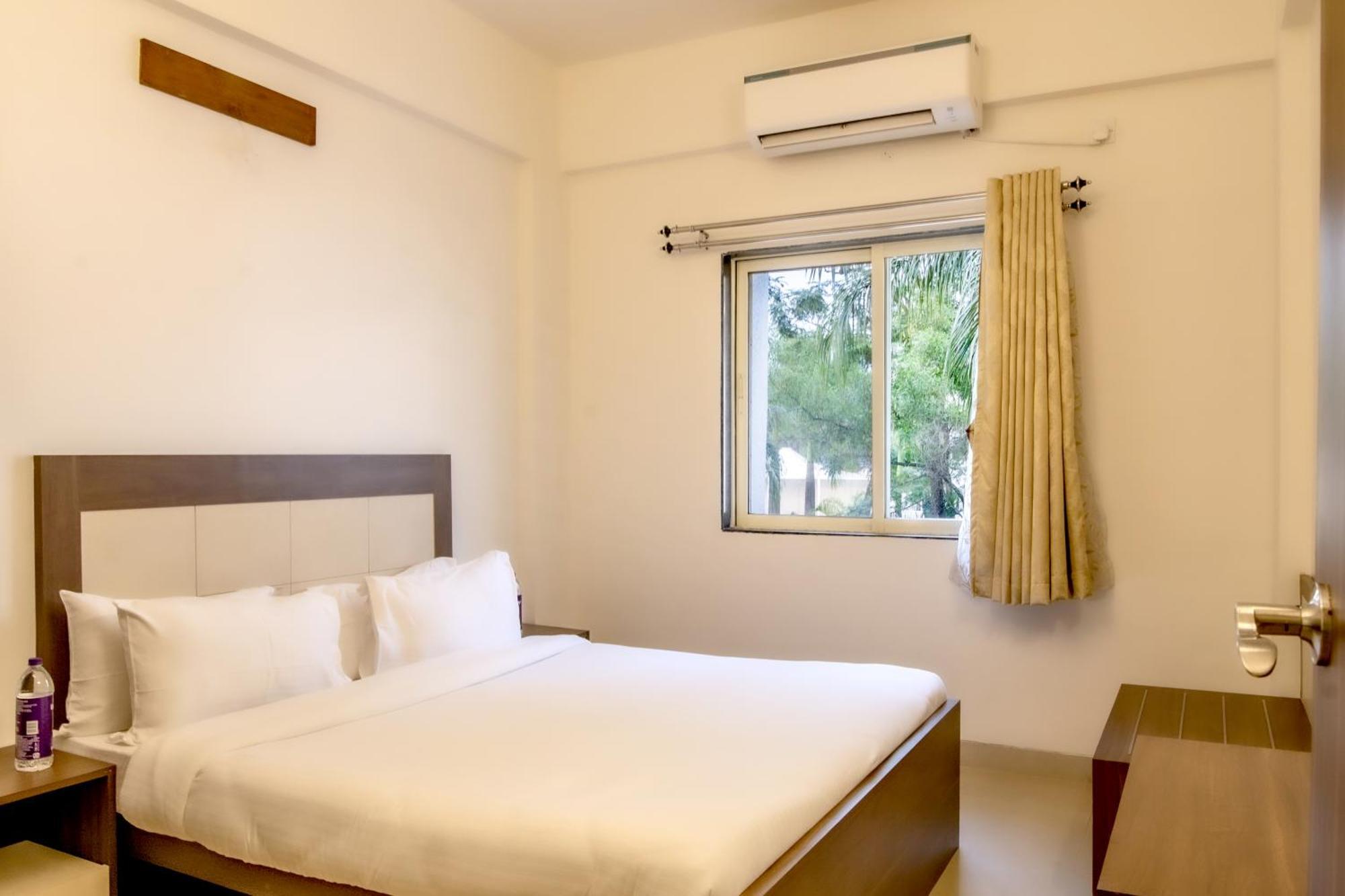 Sterling Stolen Heaven Lonavala Hotel Ruang foto
